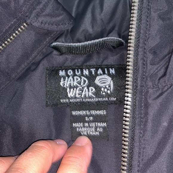 Mountain Hard Wear Black Vest Small - Picture 3 of 6